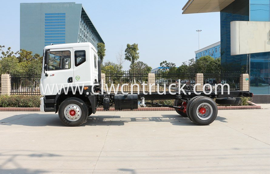 water delivery truck chassis 3